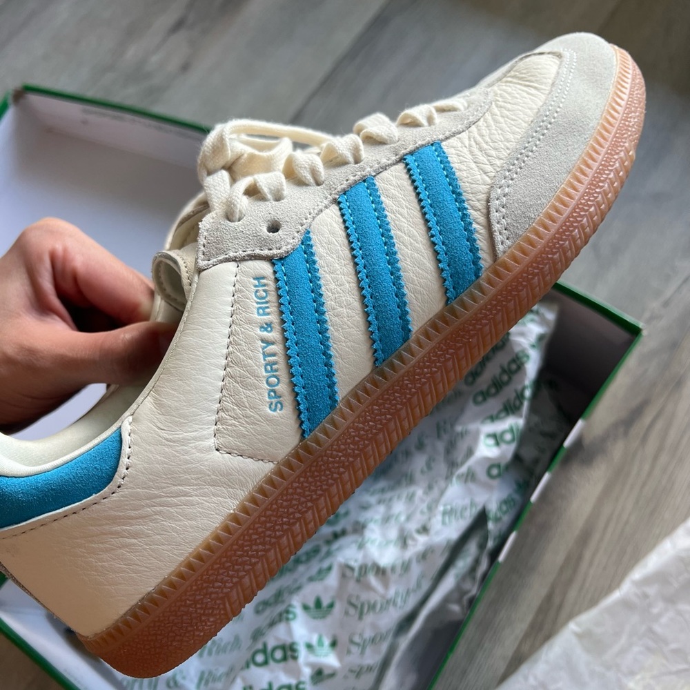Sporty and Rich Samba